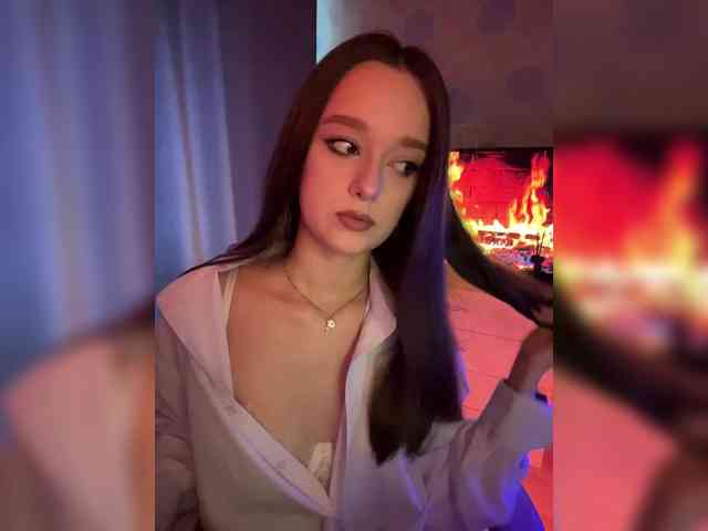 ymnichka Sex Cam Show