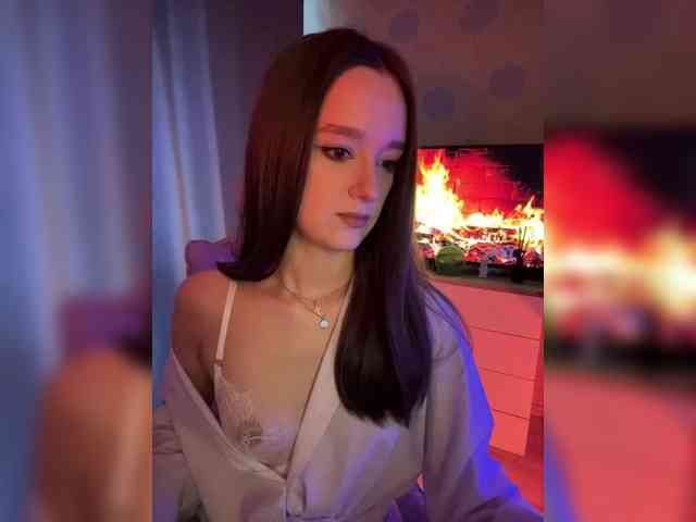 ymnichka Sex Cam Show