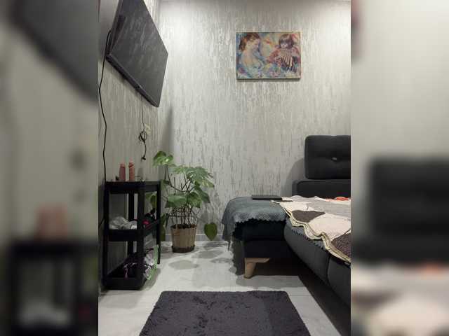 LISSAAA1 live cam on BongaCams
