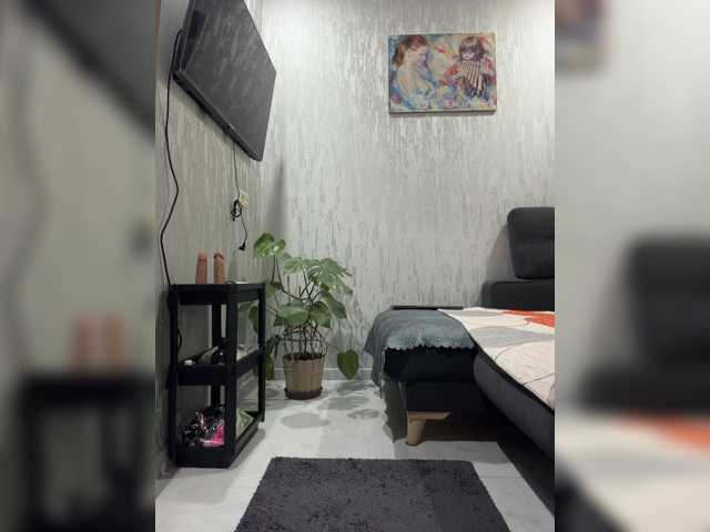 LISSAAA1 live cam on BongaCams
