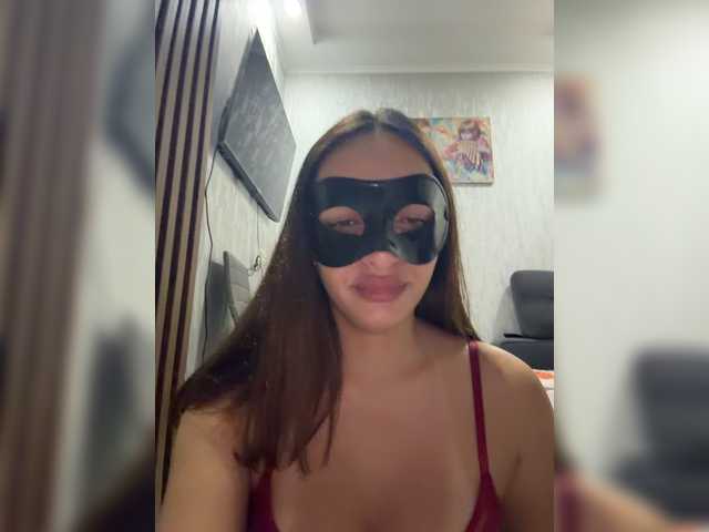 LISSAAA1 live cam on BongaCams