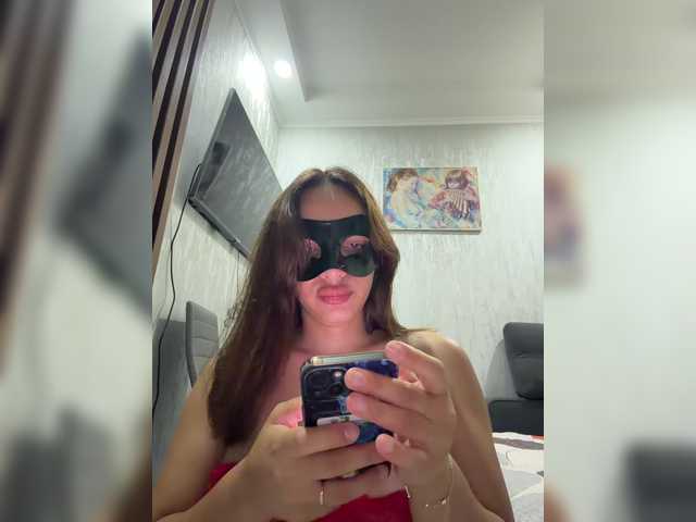 LISSAAA1 live cam on BongaCams