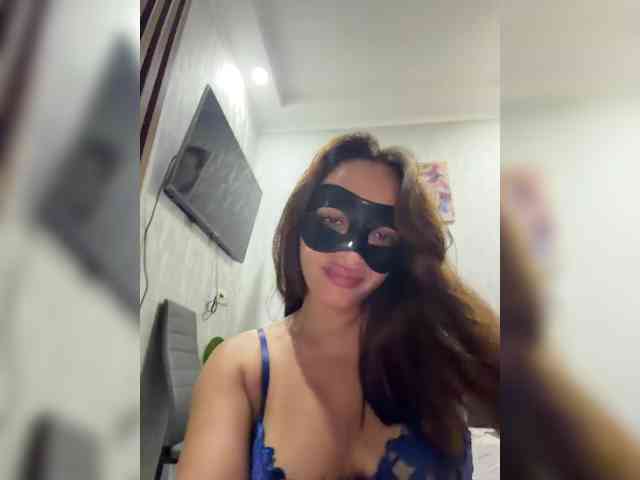 AriArilove webcam