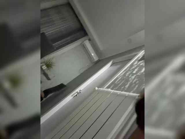 AriArilove webcam