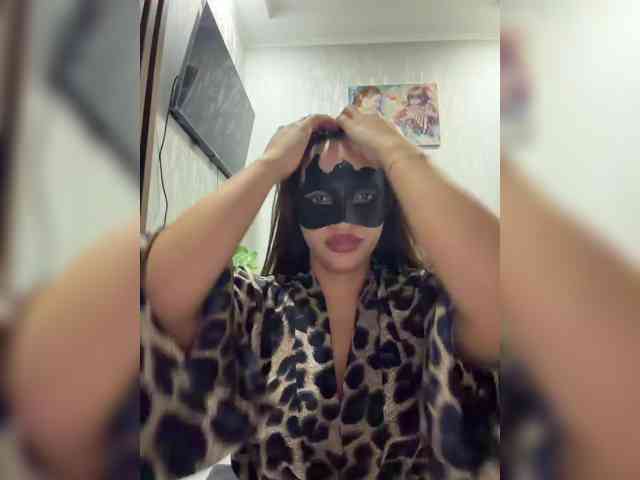 AriArilove webcam