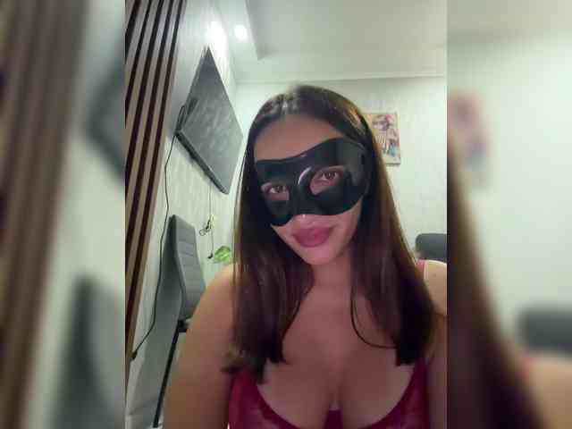 AriArilove webcam
