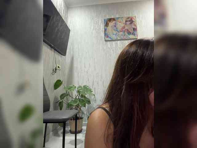 AriArilove webcam