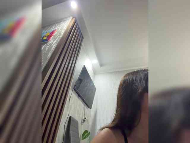 AriArilove webcam