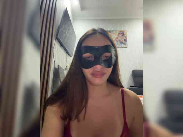 AriArilove webcam