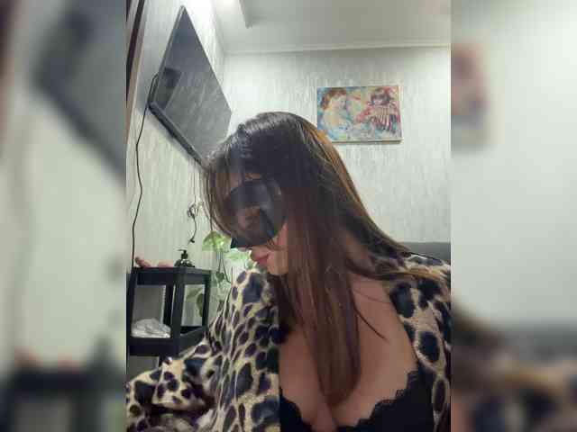 AriArilove webcam