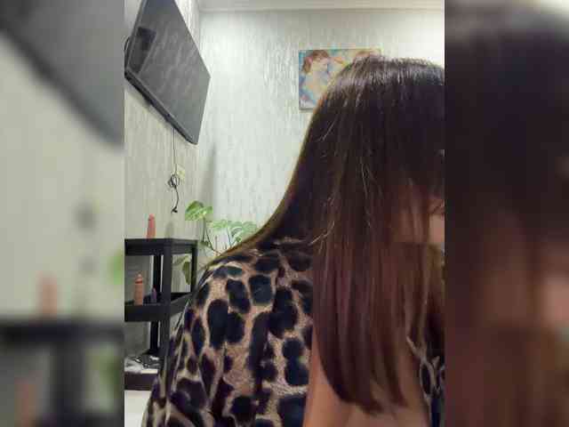 AriArilove webcam