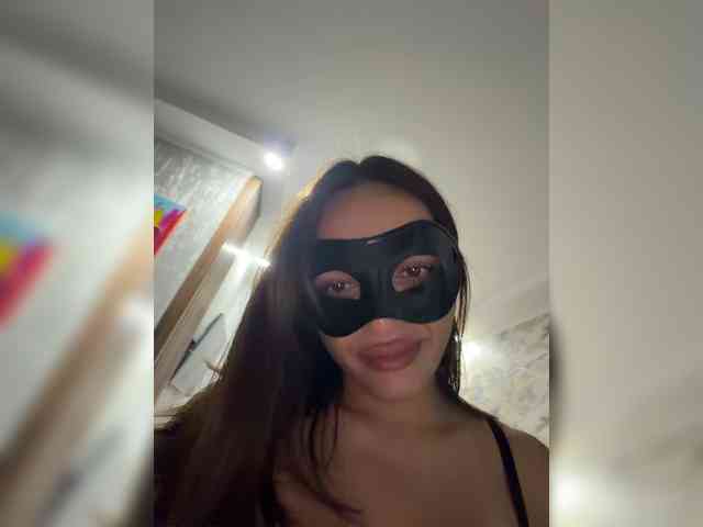AriArilove webcam