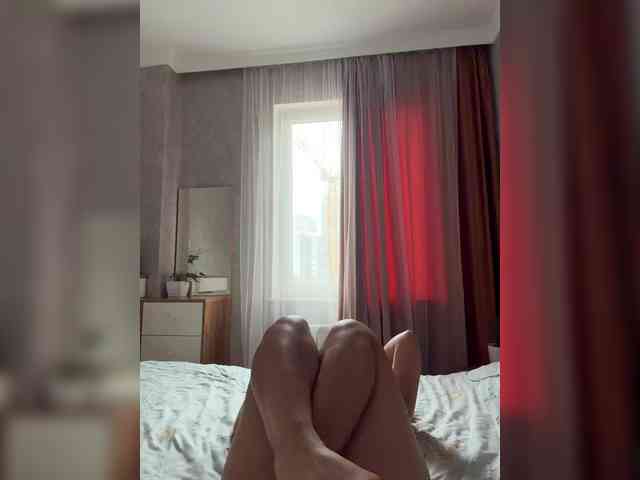 AriArilove webcam