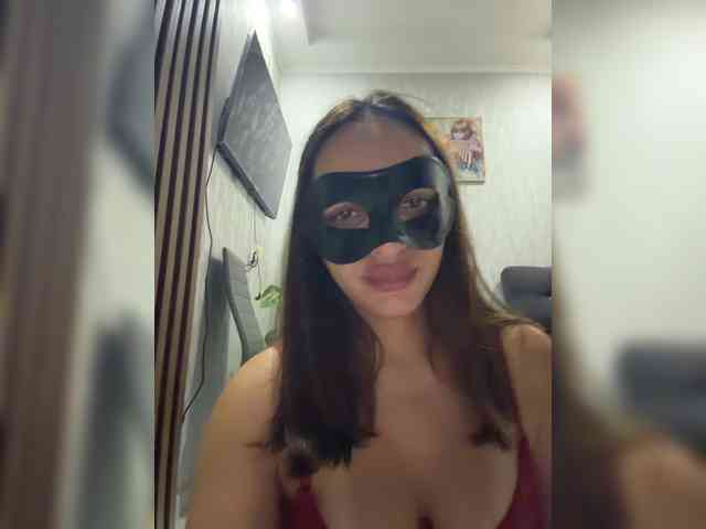 AriArilove webcam