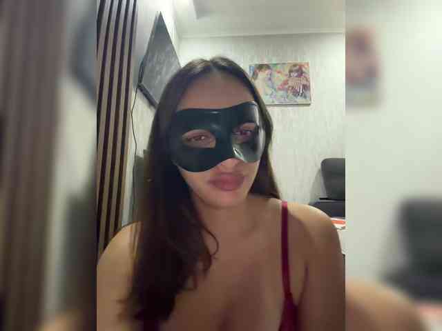 AriArilove webcam