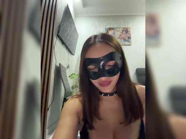 AriArilove webcam