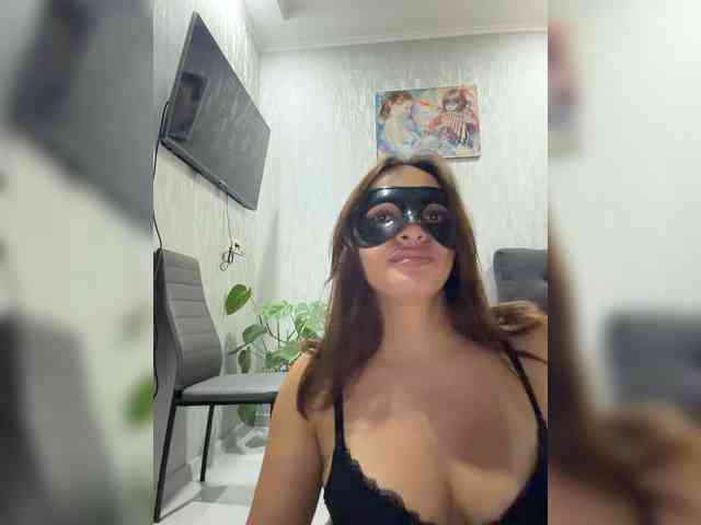 AriArilove webcam