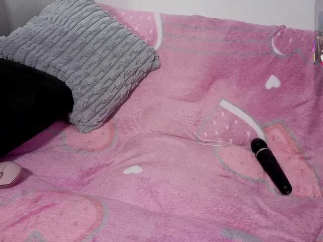 violettaarojass live cam on BongaCams