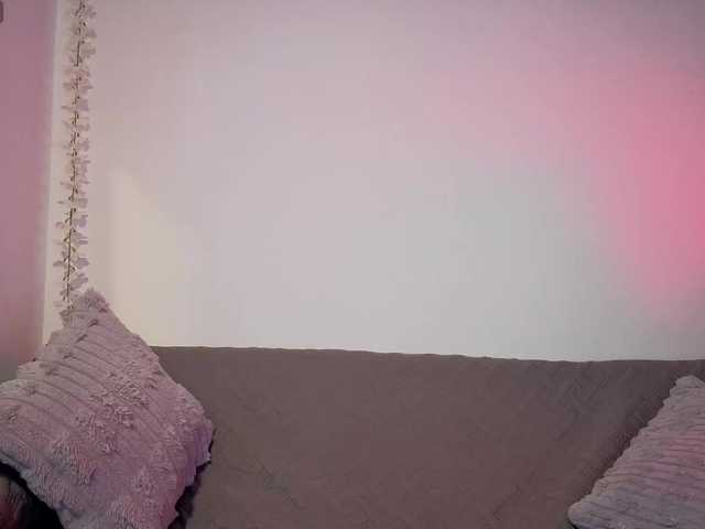 violettaarojass live cam on BongaCams