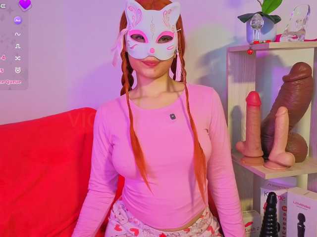violettaarojass live cam on BongaCams