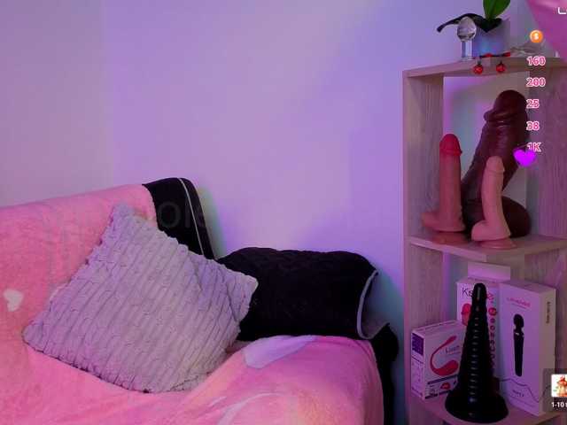 violettaarojass live cam on BongaCams