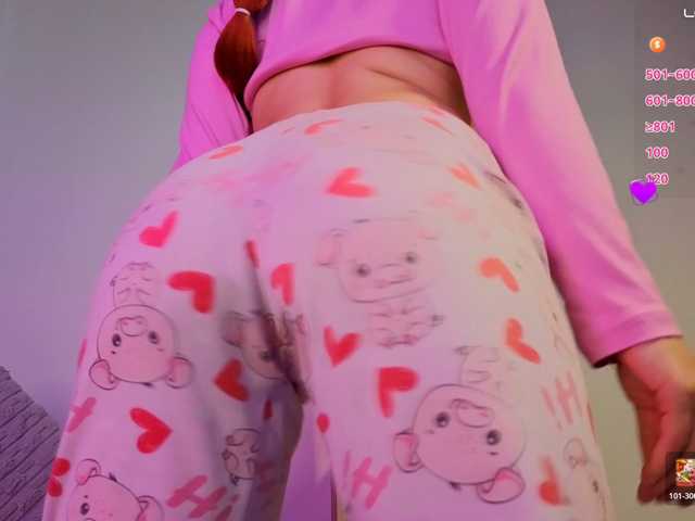 violettaarojass live cam on BongaCams