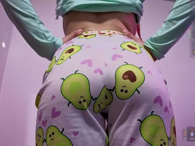 violettaarojass live cam on BongaCams