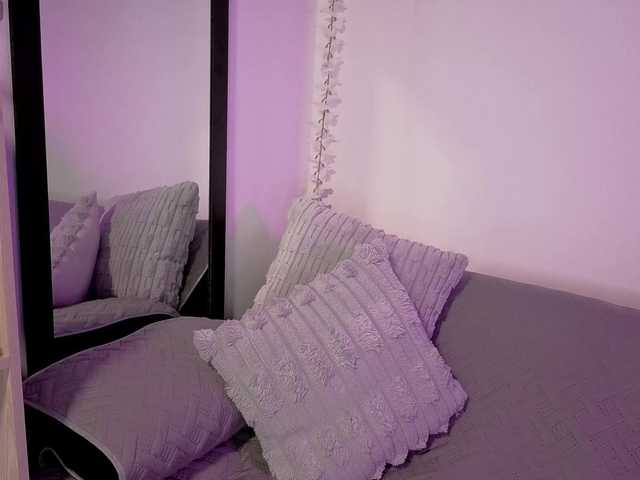 violettaarojass live cam on BongaCams