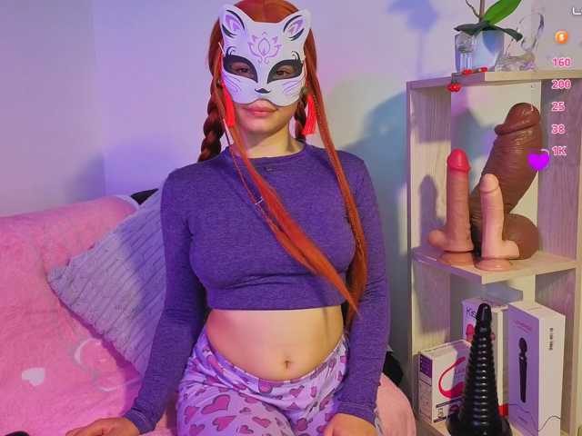 violettaarojass live cam on BongaCams
