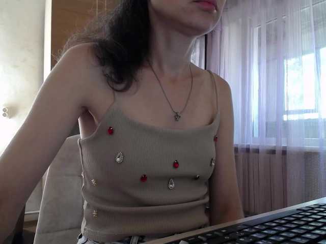 Mint-Lime live cam on BongaCams