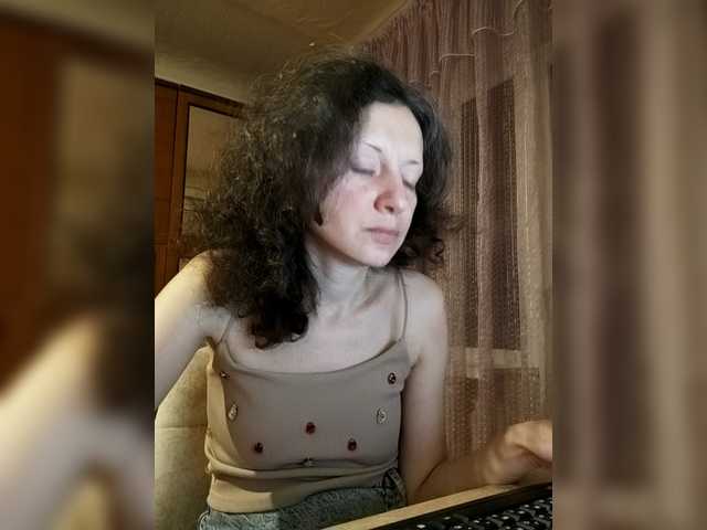 Mint-Lime Live Cam on BongaCams