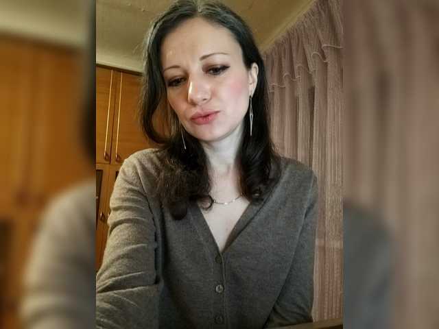 Mint-Lime's BongaCams show and profile