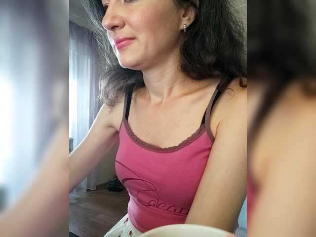 Mint-Lime live cam on BongaCams