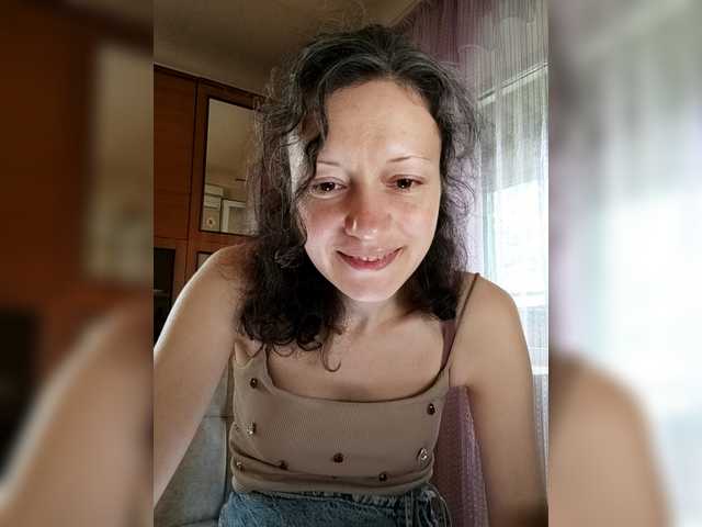 Mint-Lime live cam on BongaCams