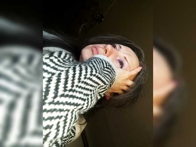 Mint-Lime's BongaCams show and profile