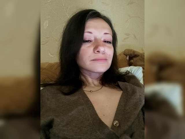 Mint-Lime's BongaCams show and profile