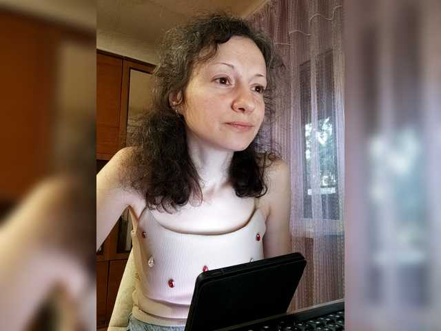 Mint-Lime live cam on BongaCams