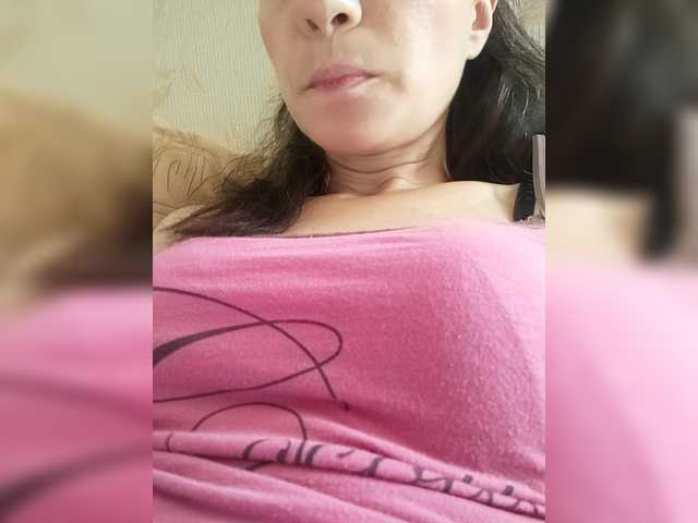 Mint-Lime live cam on BongaCams