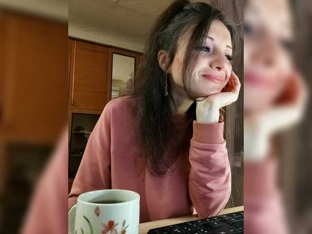 Mint-Lime's BongaCams show and profile