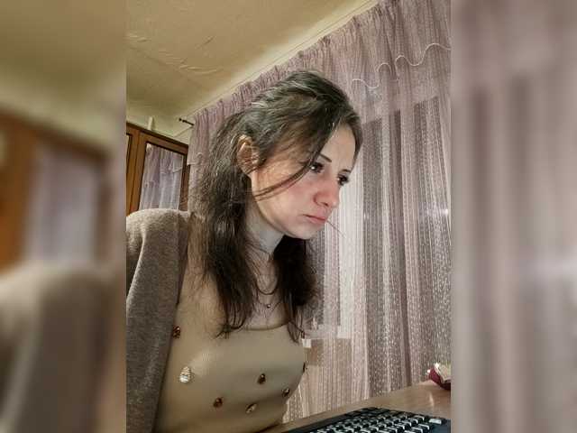 Mint-Lime's BongaCams show and profile