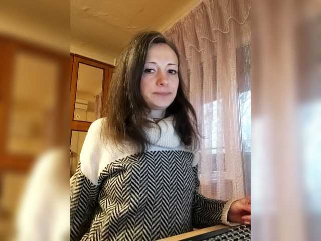 Mint-Lime's BongaCams show and profile