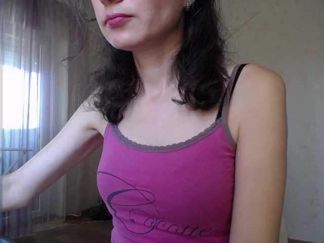 Mint-Lime live cam on BongaCams