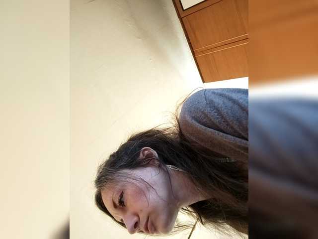 Mint-Lime's BongaCams show and profile