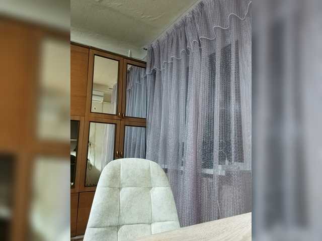 Mint-Lime's BongaCams show and profile