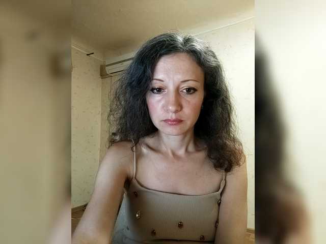 Mint-Lime live cam on BongaCams