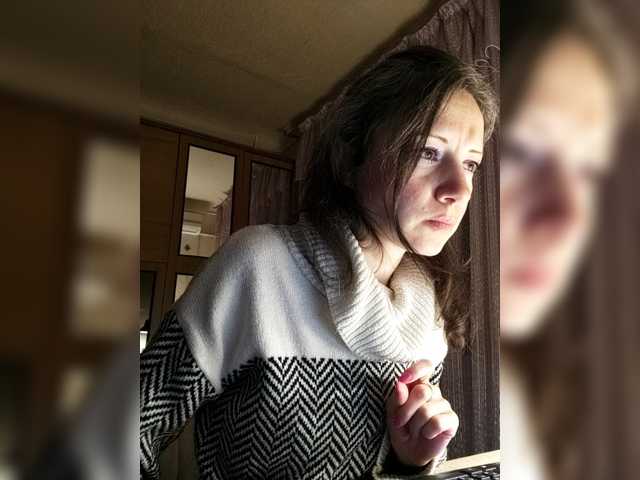 Mint-Lime's BongaCams show and profile