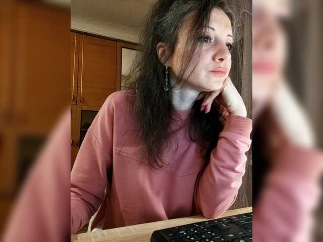 Mint-Lime's BongaCams show and profile