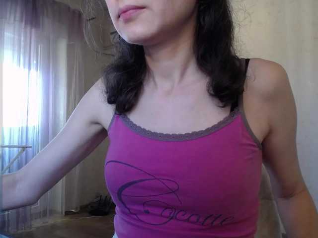 Mint-Lime live cam on BongaCams