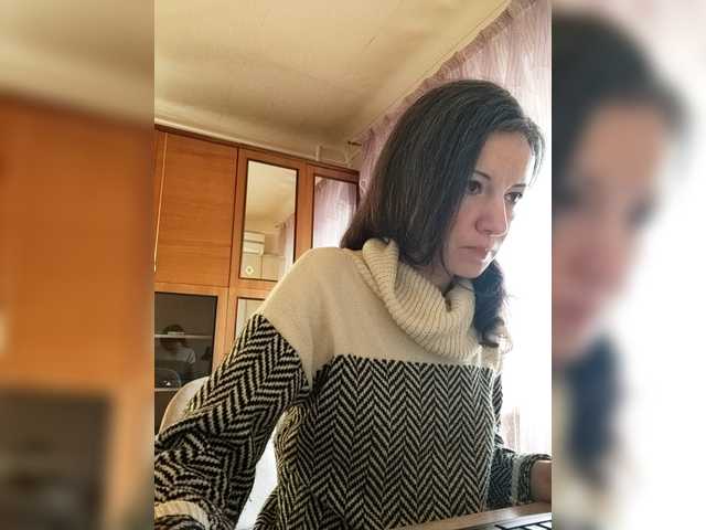 Mint-Lime's BongaCams show and profile