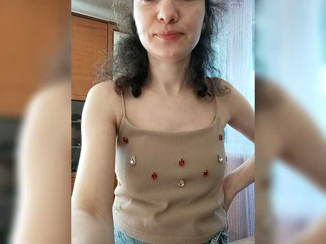 Mint-Lime live cam on BongaCams